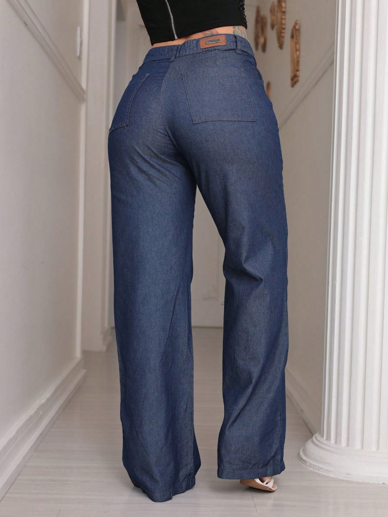 Jeans Calça Pantalona Social Cintura Alta Com bolso na frente e zíper