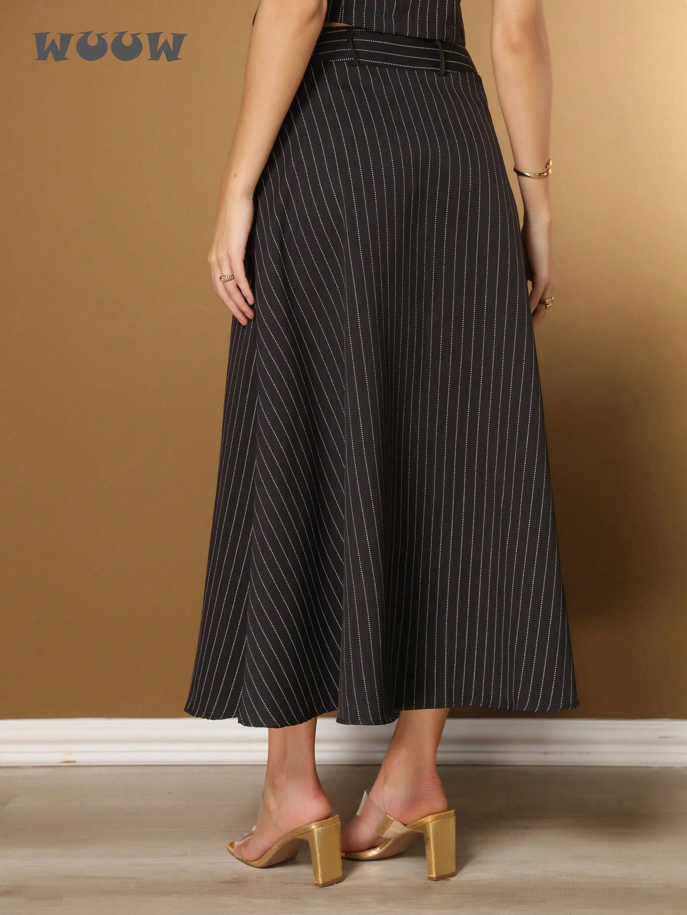 Conjunto Feminino Listras Colete Alfaiataria, Listras: Colete+saia