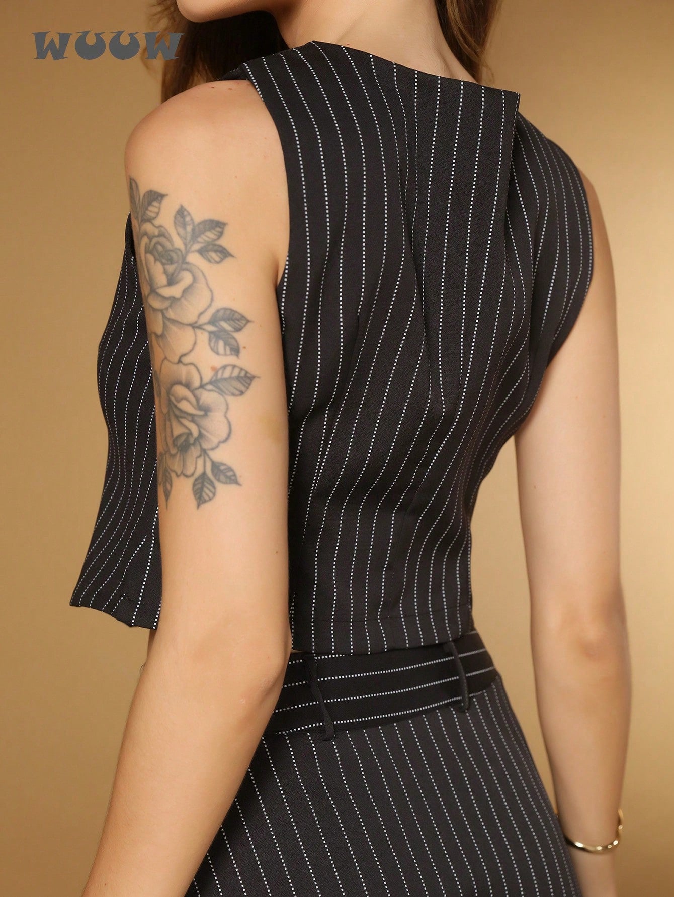 Conjunto Feminino Listras Colete Alfaiataria, Listras: Colete+saia