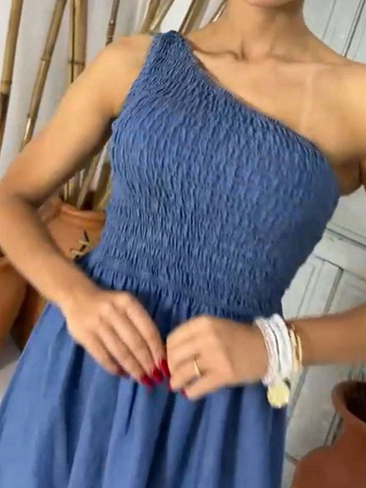 VESTIDO JEANS LONGO, OMBROS INCLINADOS