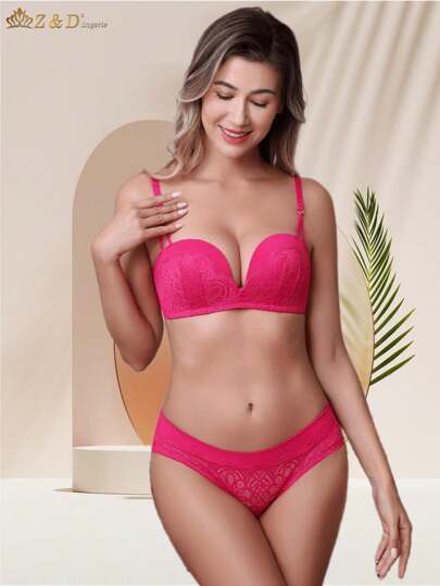 Lingerie Conjunto Sem Aro Com Bojo E Renda Calcinha Tanga