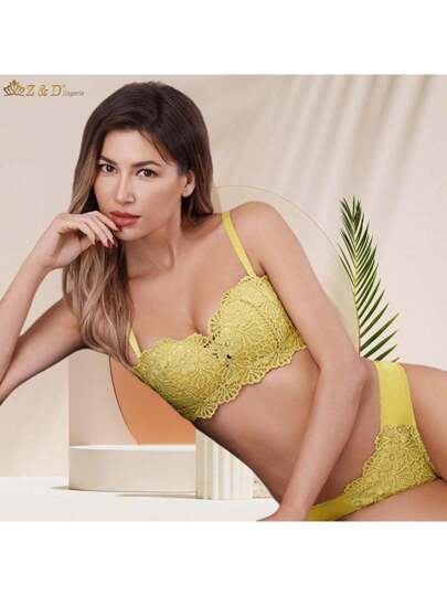 LIngerie alças removíveis. Conjunto Sem Aro Com Renda e Bojo Calcinha Tanga