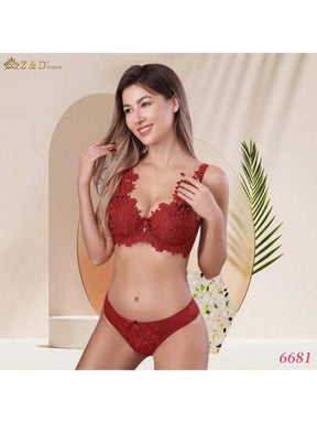 Lingerie Conjunto Com Aro Com Renda e Bojo Calcinha  Tanga