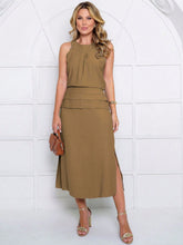Conjunto Elegante  Blusa Regata Saia Midi em Tecido Marrant